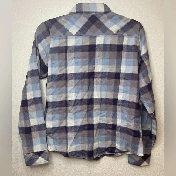 ☀️Columbia Long Sleeve Button Up - Picture 6 of 6